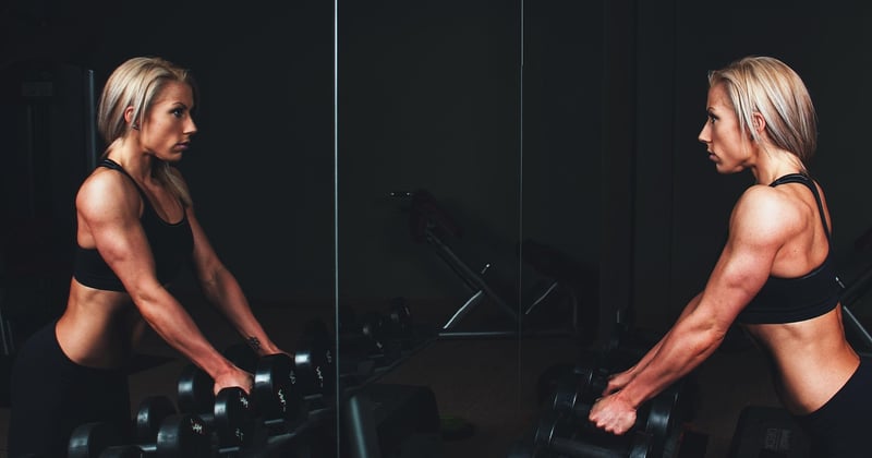 Die 10 besten Hantelübungen für effektives Ganzkörpertraining