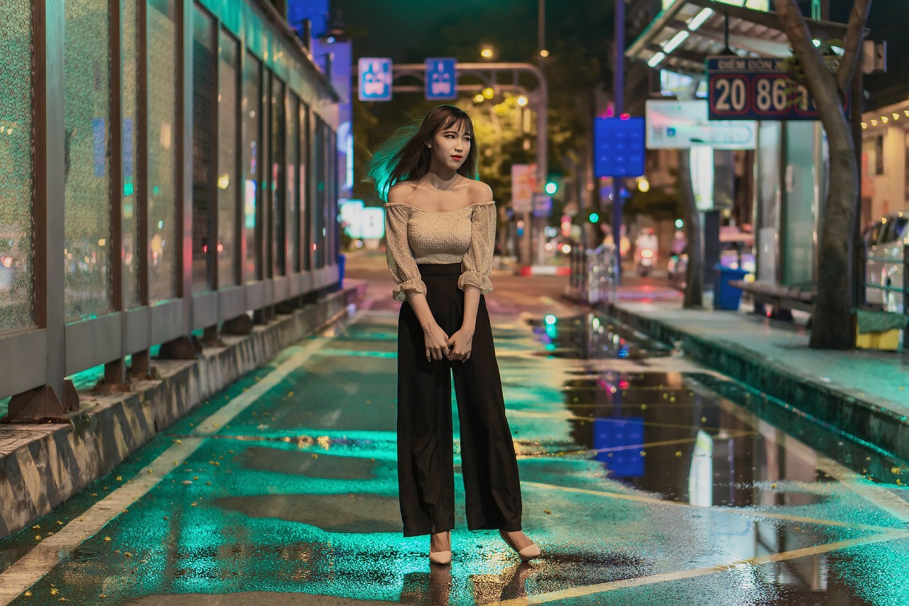 entdecken sie stilvolle outfit-ideen für jeden anlass und bringen sie ihre garderobe auf das nächste level mit trendigen und eleganten looks.